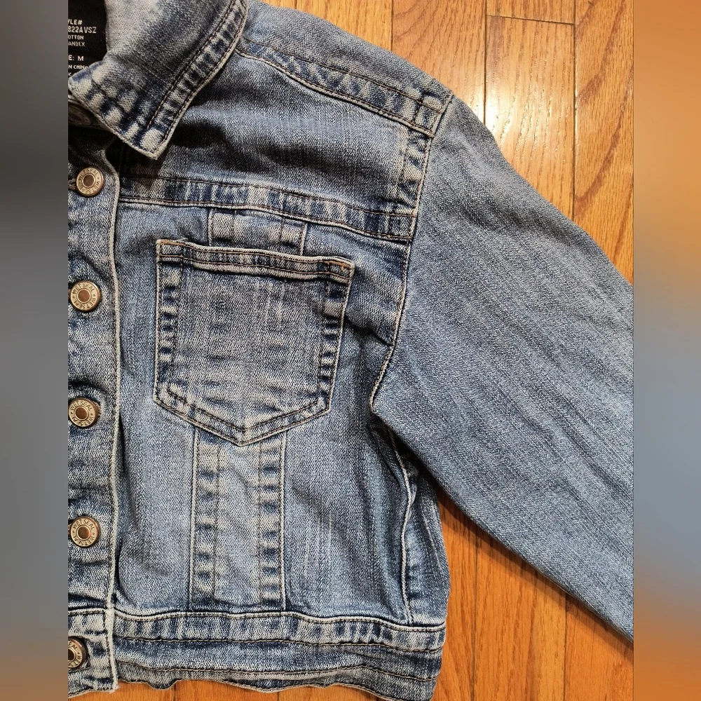 Wet Seal Cropped Denim Blue Jean Jacket, Women's Size Medium - Picture 7 of 16